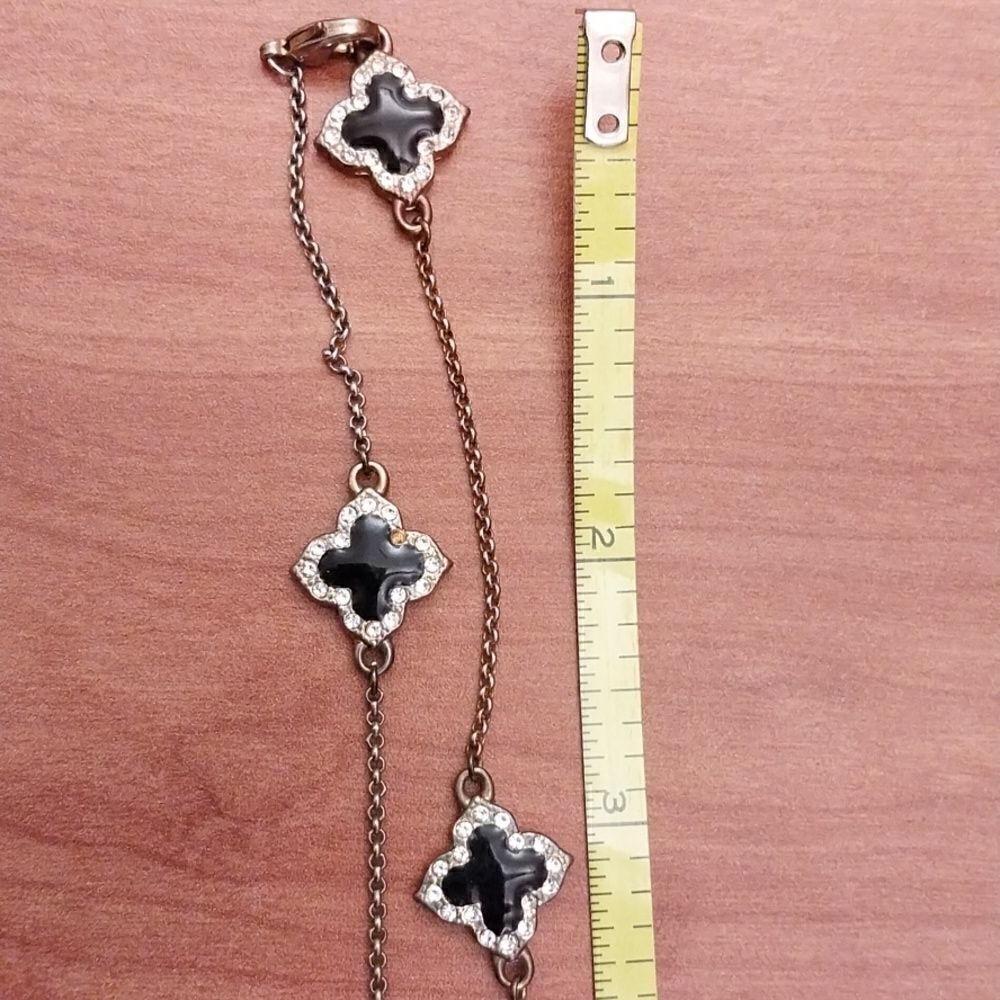 10 Clover Necklace. - Picture 5 of 7